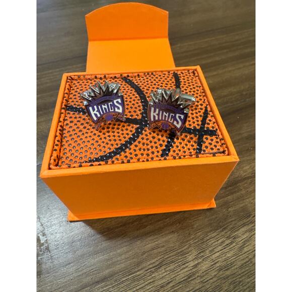 NBA Sacramento Kings Cuff Links - Picture 3 of 5
